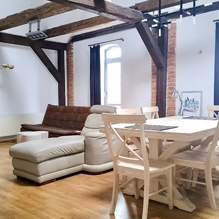 Apartamenty Stara Winiarnia Walcz Exterior photo