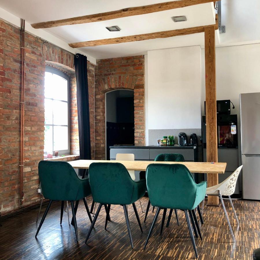 Stara Winiarnia Apartment