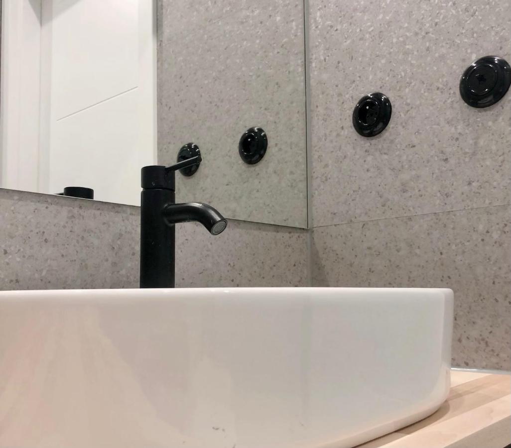 Stara Winiarnia Apartment